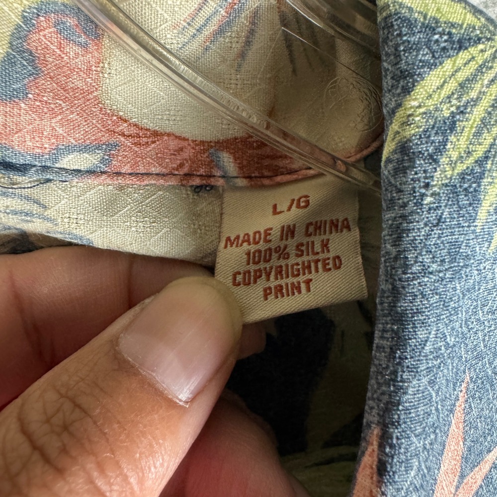 Tommy Bahama Mens Large Silk Floral Tropical Camp Shirt Blue Original Fit L - Picture 6 of 7